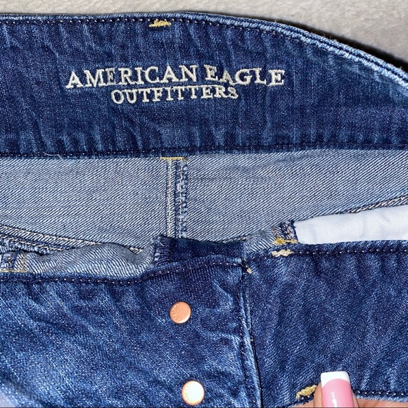 🚫SOLD🚫 AE High Rise Button Fly Frayed Shorts - Picture 7 of 8